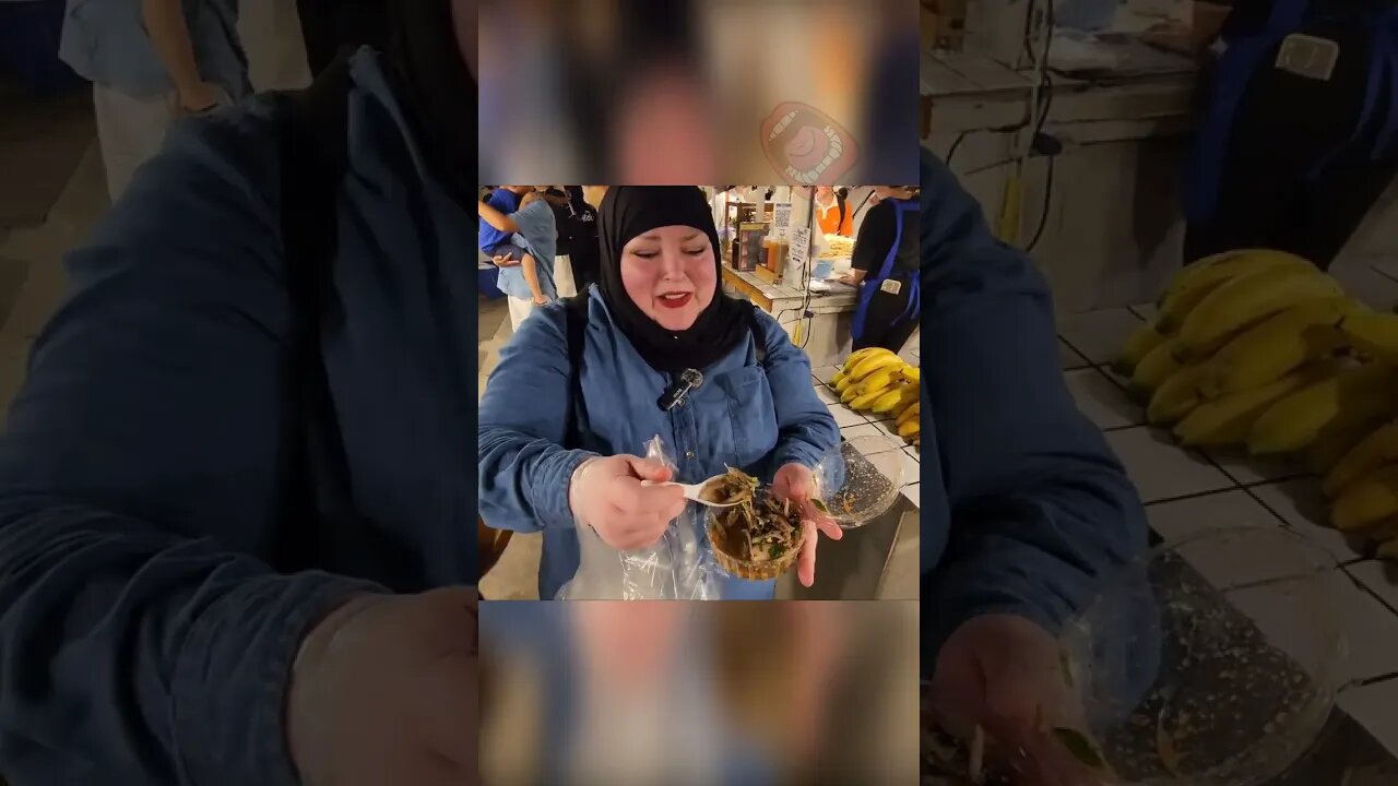 Foodie Beauty Eating Live Shrimp Did She Like It?