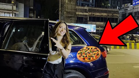 Tamanna Bhatia Arrive at Nomad Pizza 💖📸