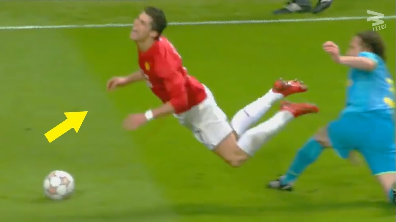 Most STUDPIDEST Dives in Soccer HISOTRY