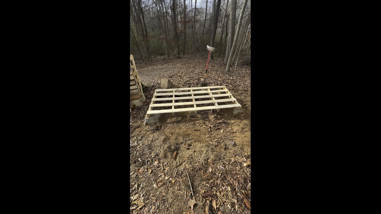 Pallet Wood Shed