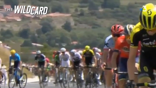 Watch: Tour De France Cyclist Clocks Oppenent Mid-race