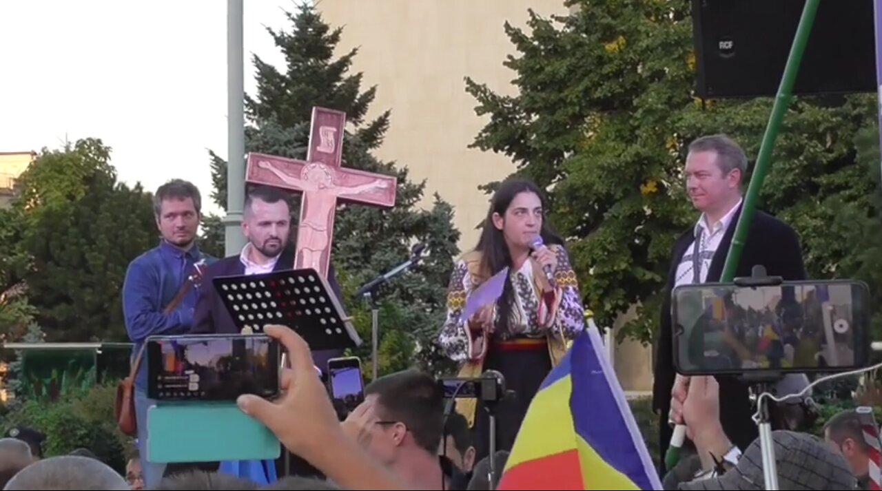 Nu uita ca esti Roman - Tineretul Romaniei in Piata Victoriei, Bucuresti, 2 octombrie 2021