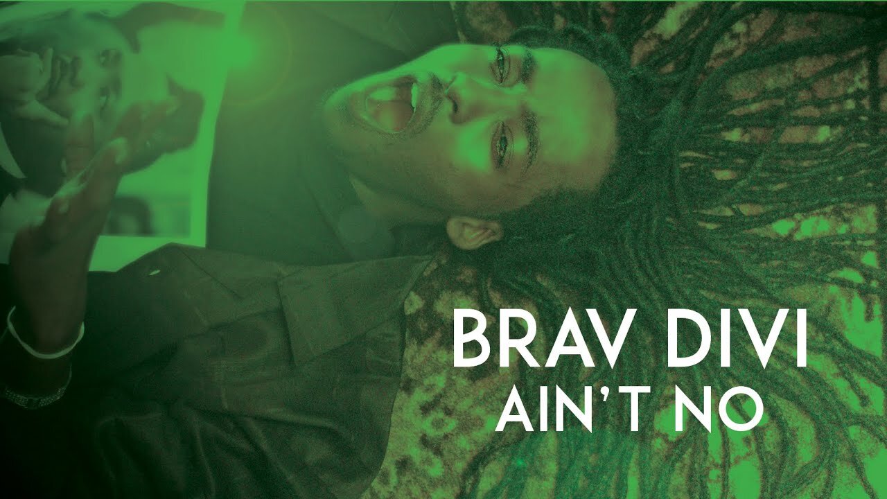 ♫ Brav Divi (AINT NO CURVES) MUSIC VIDEO - FULL ♫