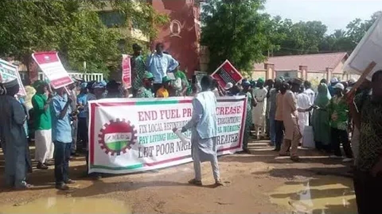 Nigerians are Breathing, But Their Pockets are Suffocating