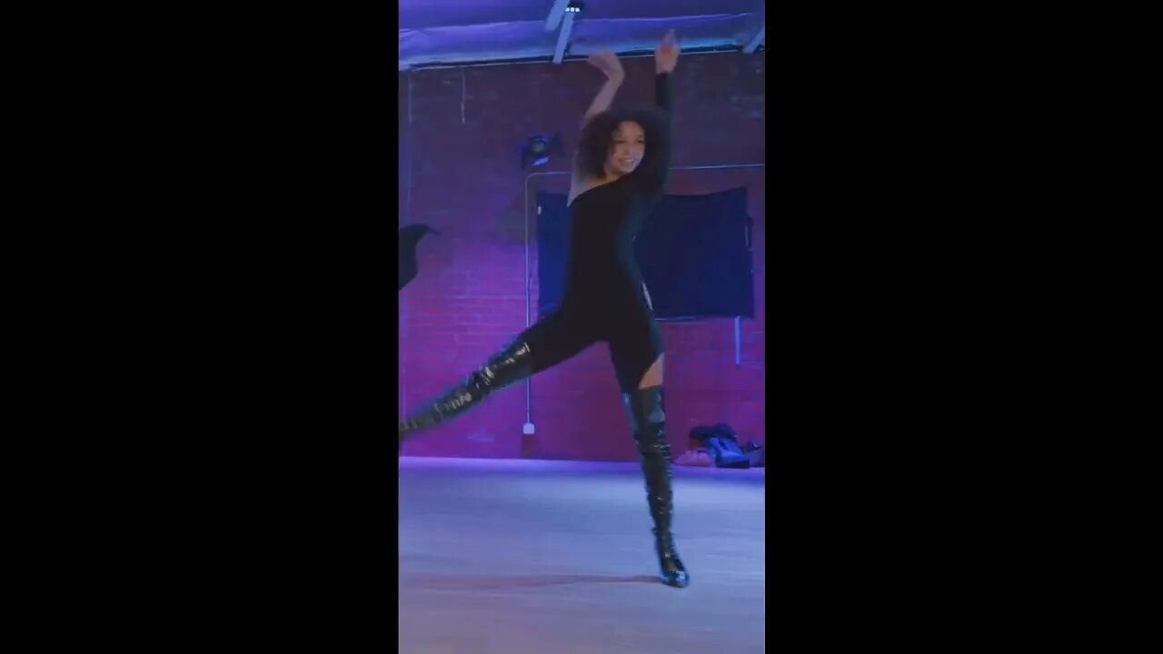 Flore de Lille Veuve Joyeuse l’image des femmes véhiculée dans les contenus pornographiques