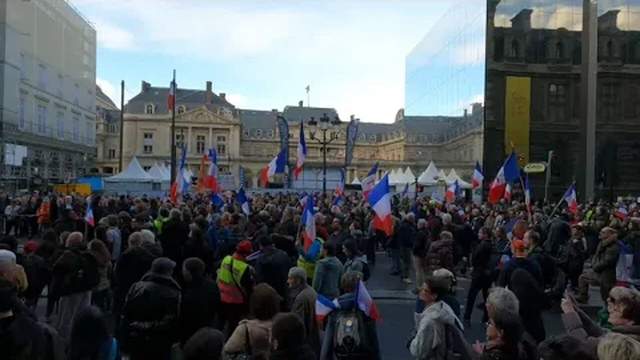 Manifestation contre la réforme des retraites et pour la paix, Port Royal le 19/03/2023 à Paris - 4