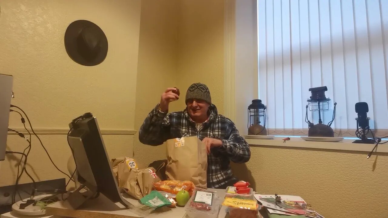 GerryB47 Unboxing ( free ) Hello Fresh Box