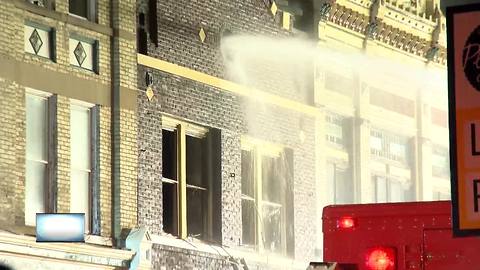 One dead in Plymouth apartment fire