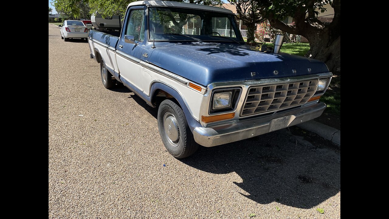 OBS Dent Side F-150 1978 old truck. Cleaning interior getting ready for memorial weekend car show