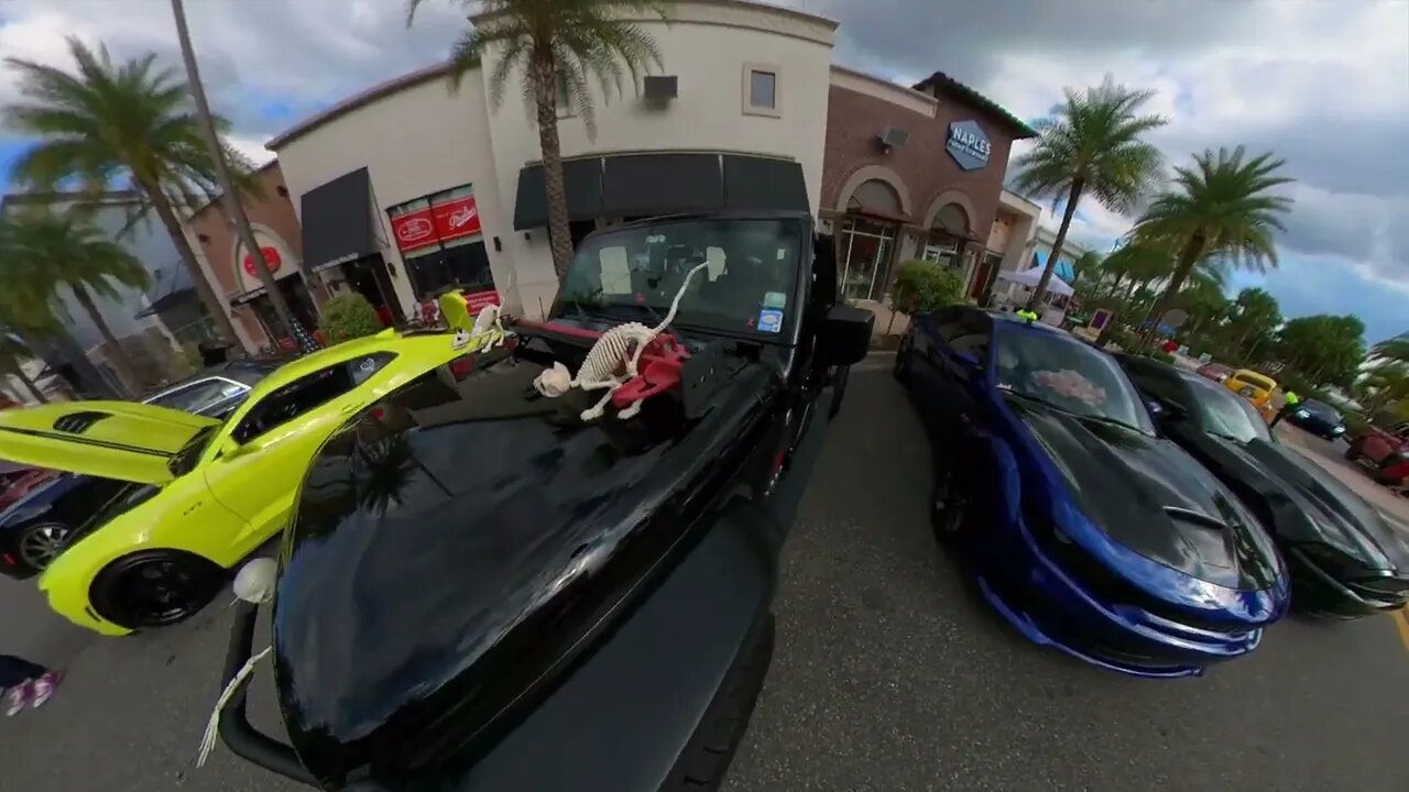 Black Jeep- Promenade at Sunset Walk - Kissimmee, Florida #carshow #jeep #insta360