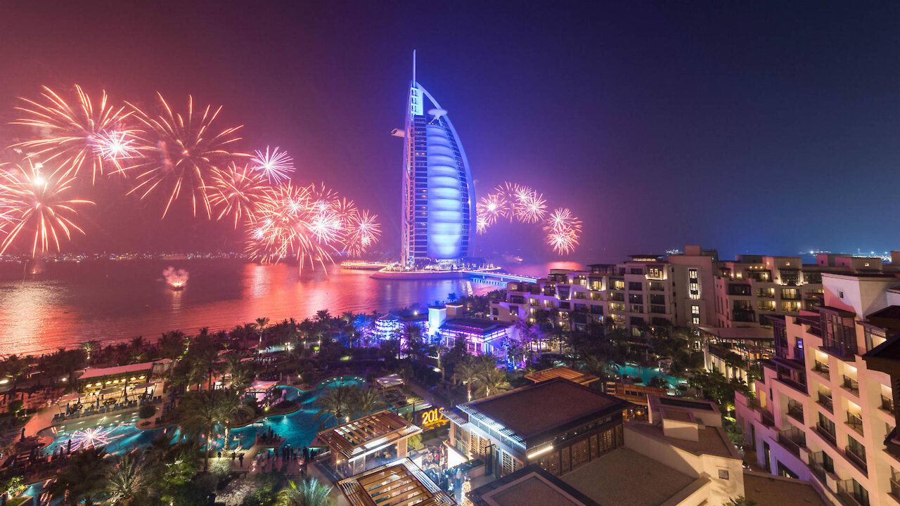 Burj Al Arab Celebrates the UAE’s 43rd National Day - Official Video