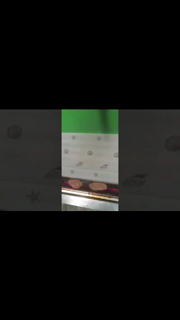 Grilling Burgers in Tiny Thai Micro-Kitchen