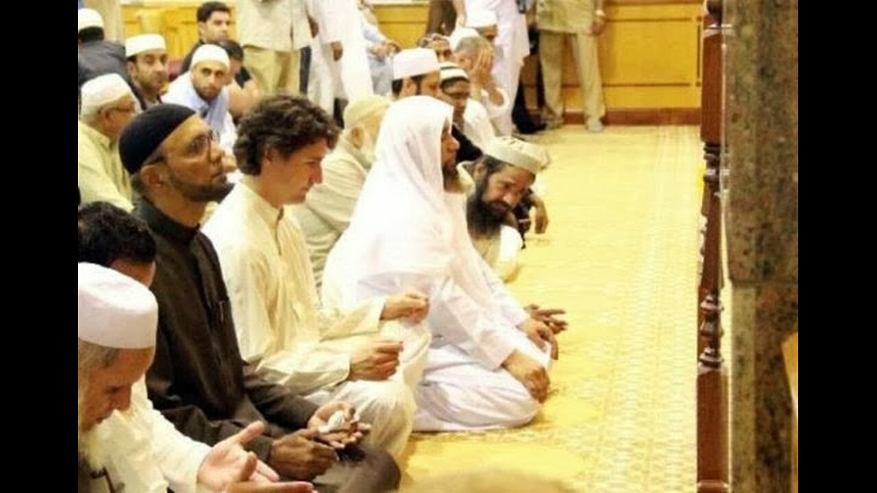 😁😁 IS JUSTIN TRUDEAU PRAYING TO HIS ALLAH FOR A TRUMP DEFEAT❓😁😁