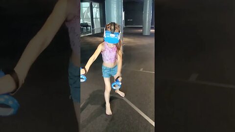 Эмоции виртуальной реальности: Реакции людей на удивительные сцены! @unrealmd