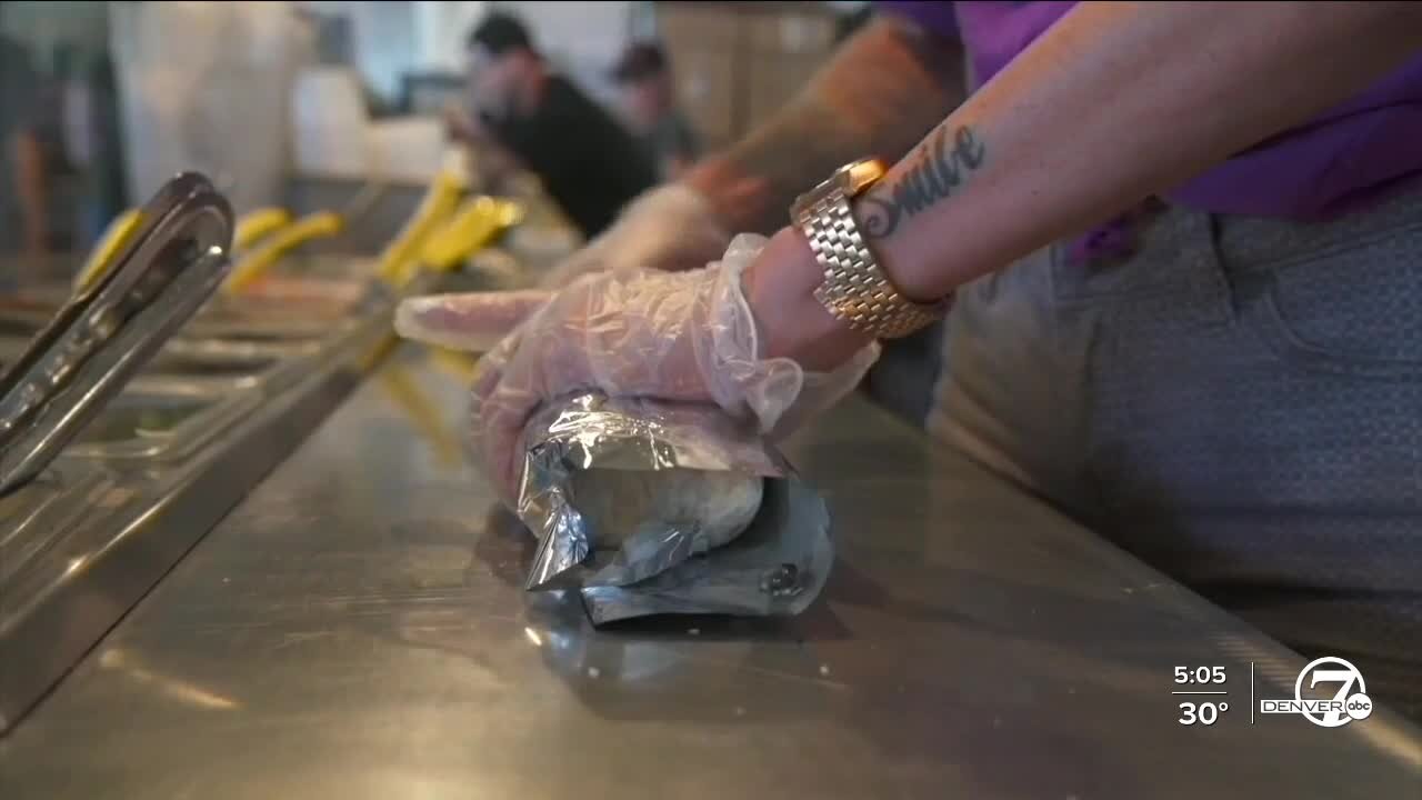 $15 minimum wage would decrease poverty, raise unemployment, per new federal projection