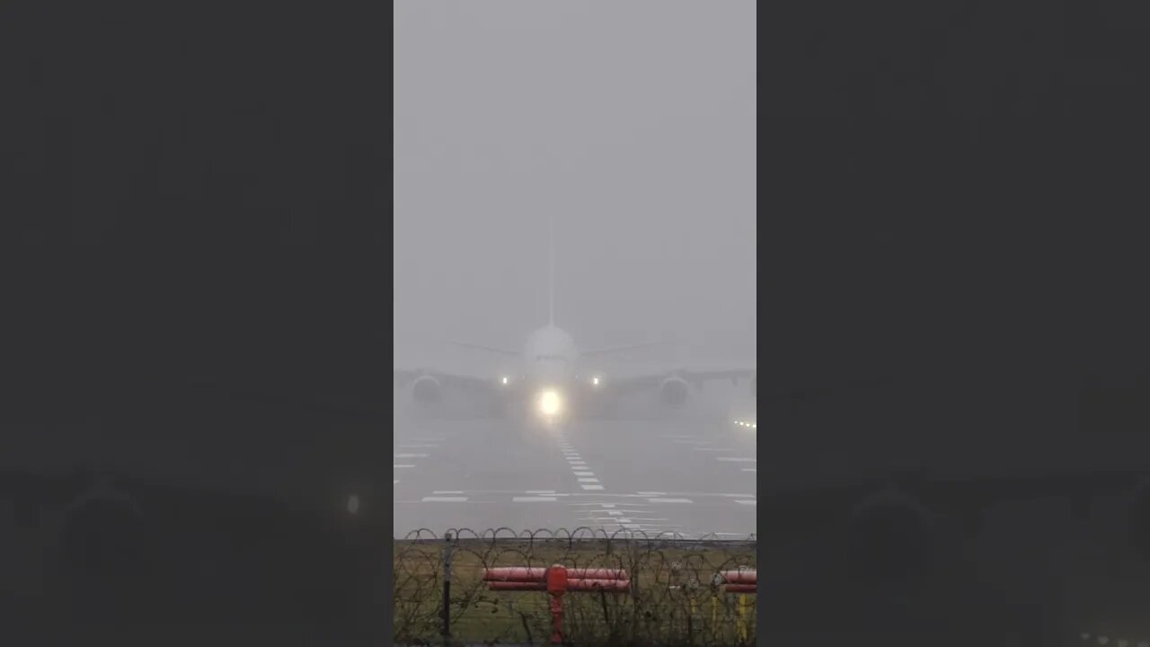 Airbus A380 landing in fog🌫️ #aviation #airbus #pilot