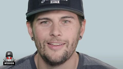 M. Shadows on Avenged Sevenfold's Cutting Edge New Creation [Ft. Finn McKenty]