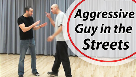 How to Defend Yourself from an Aggressive Person