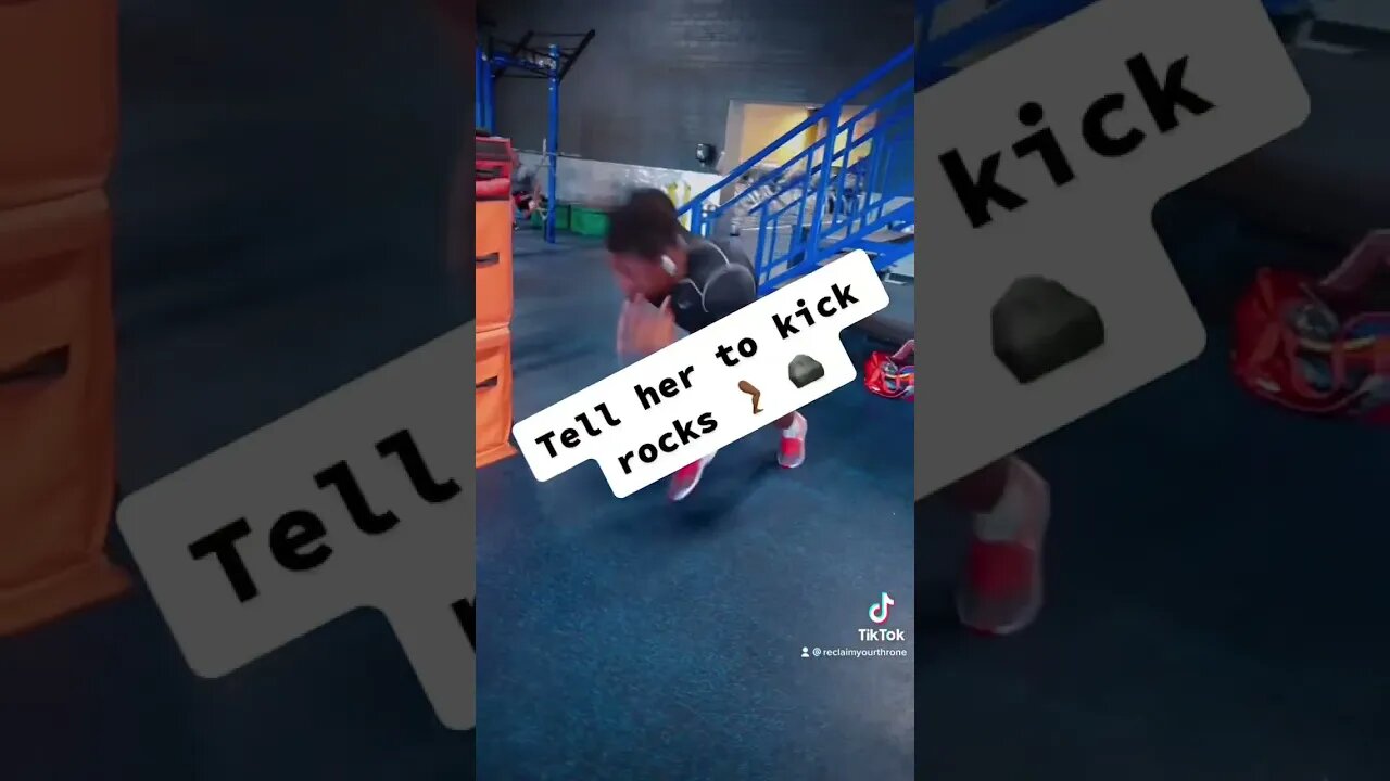 Beware of kickback girls 👑