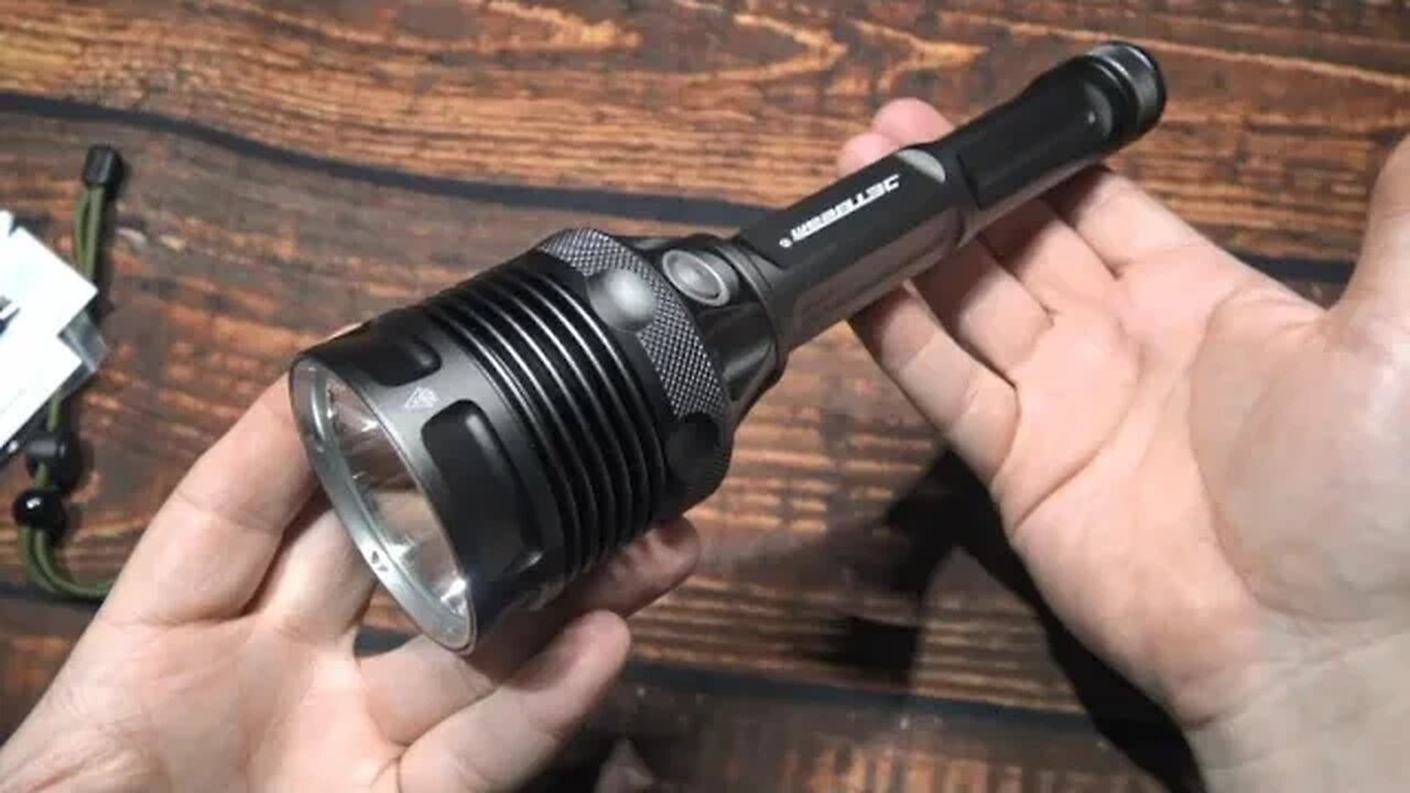 JETBeam M64 Flashlight Kit Review! (Luminus SBT-90 LED!)