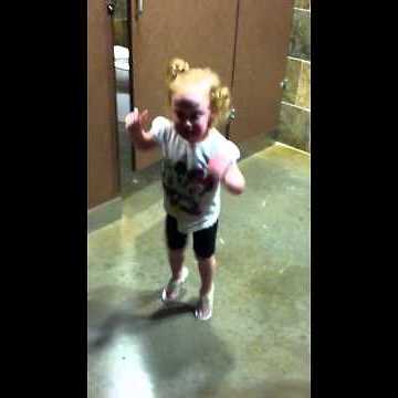 Kid has epic meltdown over automatic hand-dryer