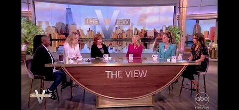 It’s Opposite Day at the View😬