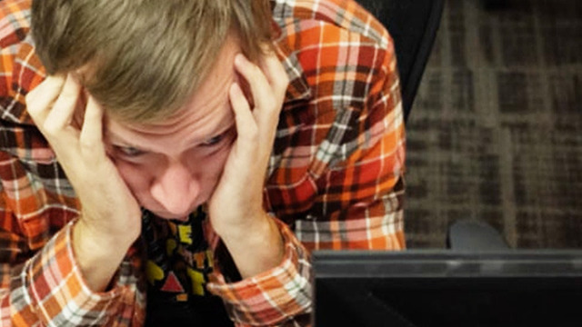 3 Ways The Modern Work Place Is Designed To Make You Sick