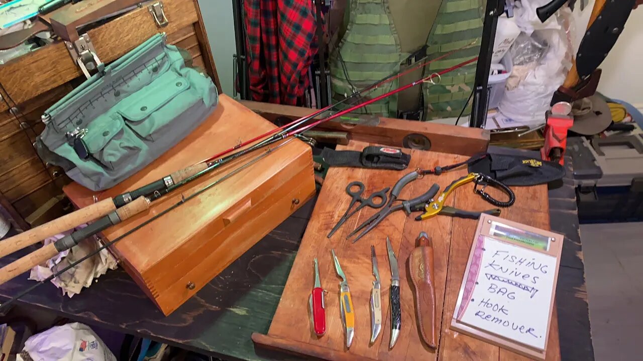Live ! folks Iām getting ready to go fishing, what fishing knives am I gonna take and some theory š