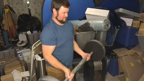 a few Bar curls