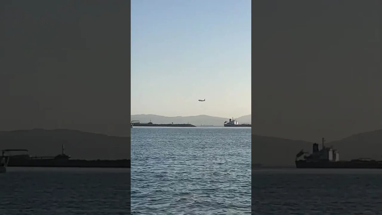 Smooth Approach after Sharp Bank for Landing at Gibraltar #shorts