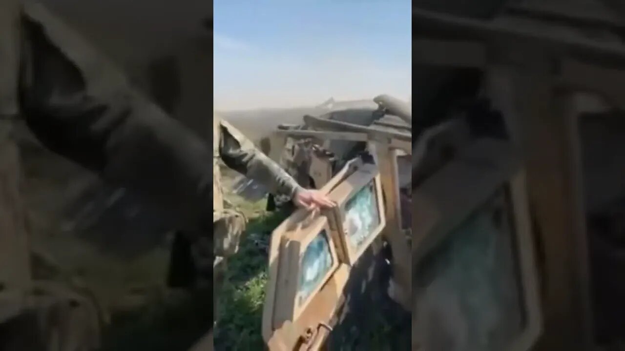 This is how useless American hummers against a Russians tank LMFAO