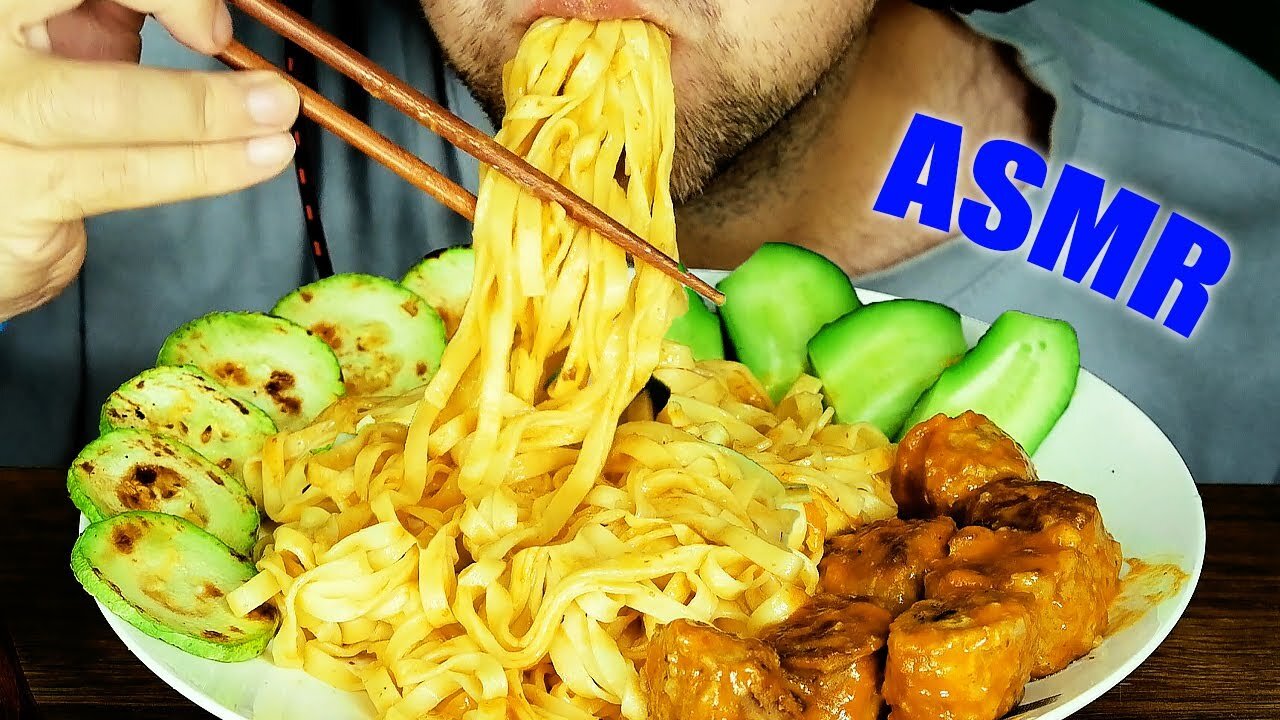 ASMR HOMEMADE FOOD NOODLES + MEATBALLS with VEGETABLES | EATING SOUND (NO TALKING) MUKBANG