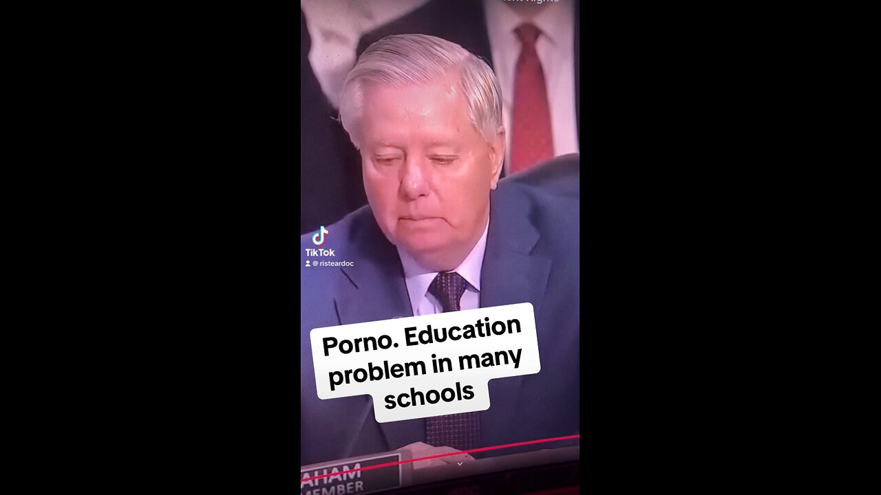 Porno for kids school