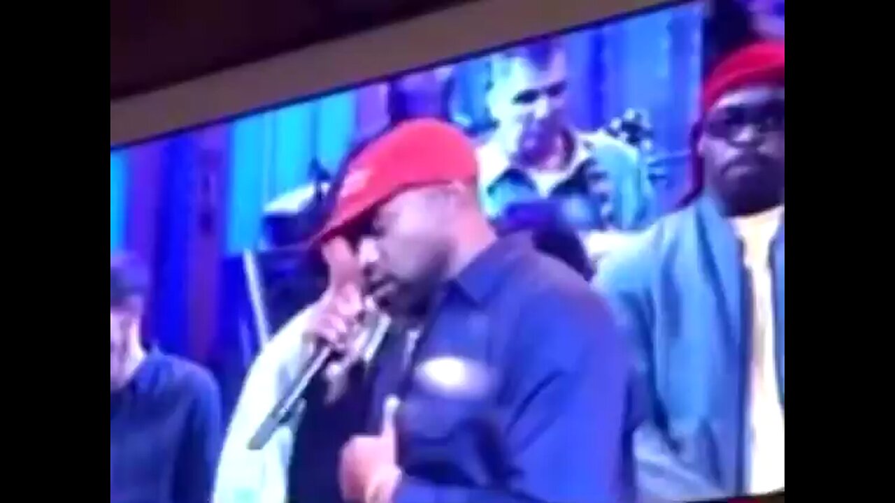 Throwback video to when Kanye criticized SNL for telling him he shouldn’t wear his MAGA hat on stage