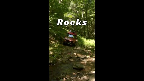 Rocking to the Creek - Jeep Cherokee XJ in the Pennsylvania Outback Getting It Done! #shorts