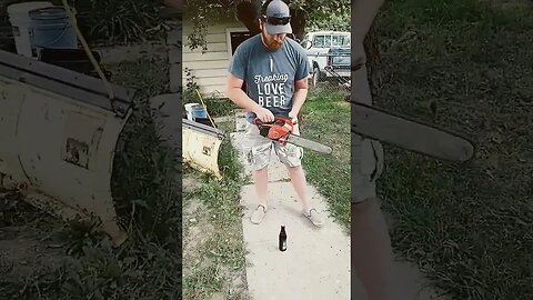 The most American way to open a beer #independenceday #4thofjuly #beer #chainsaw