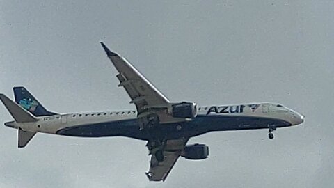 Boeing 737-800 PR-AXJ coming from Recife to Fortaleza