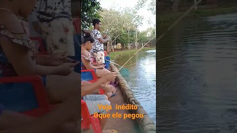 veja oque este rapaz pegou inédito #shorts