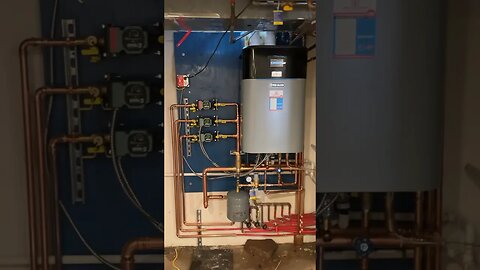 Another beautiful Weil McLain Eco-Tec 110 Series 2 combi ✅ #boiler #hvac #shorts