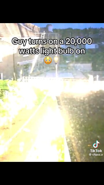20,000 Watts light bulb at full luminosity