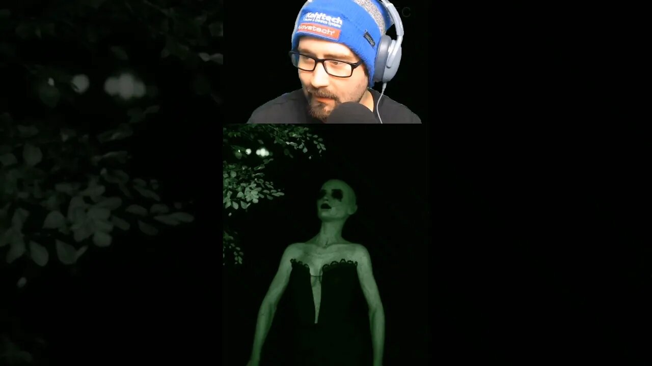 Crazy ghost lady with the "ta-tas" jumpscare #jumpscare #scary #horrorgame #scarygames #scarygame