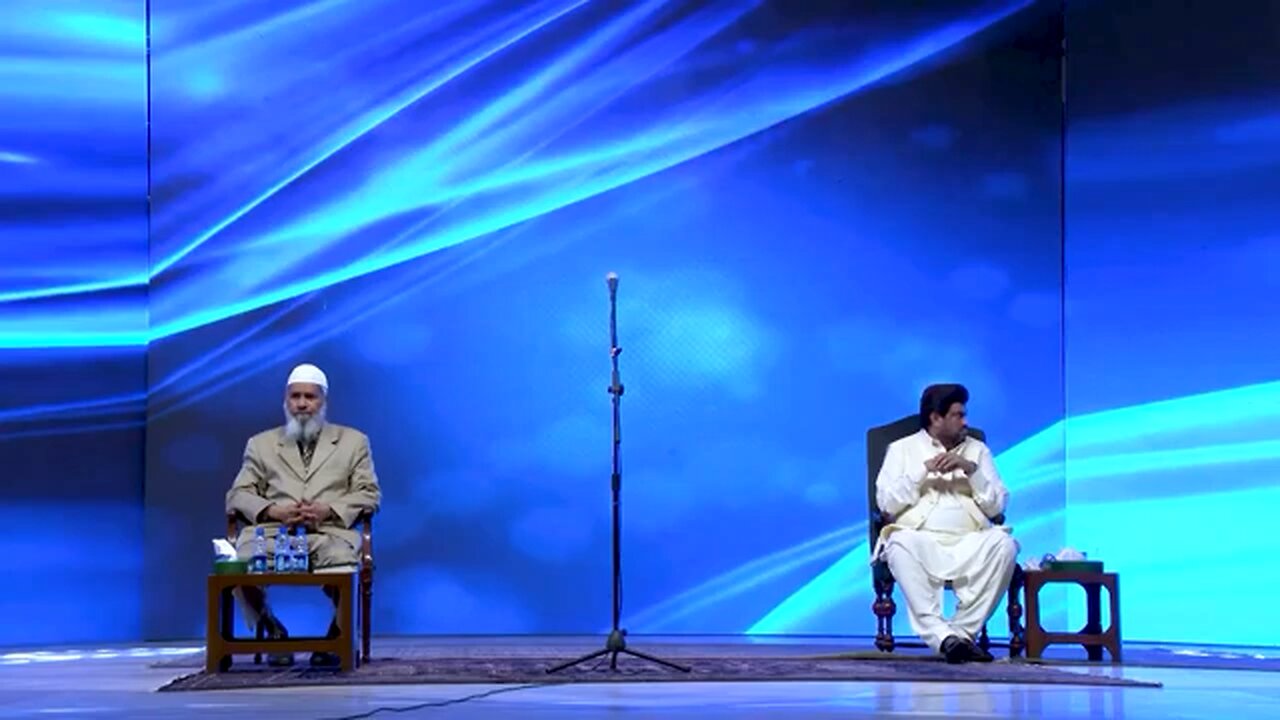 Quran ya Hadith, Hum kise maane? - University Student ka Sawaal. - Dr Zakir Naik