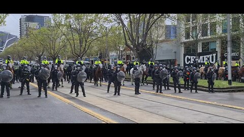 DMZ - Riot Squad and the Angry #CMFEU Union Workers #Melbourne 21/09/21