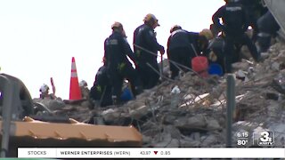 Lincoln firefighter assisting in the Surfside, Florida recovery effort