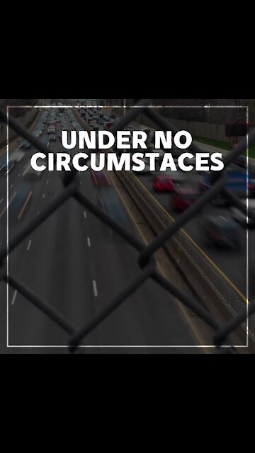 Never text me while you're driving [GMG Originals]