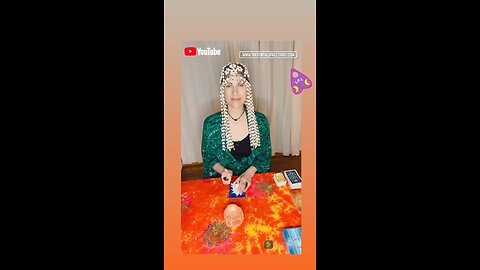 Pick A Card: Messages from your Ancestors 🧡