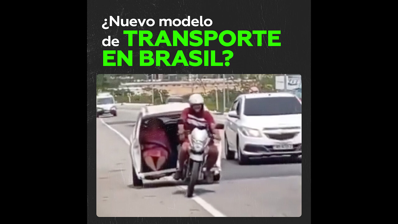 Una ‘innovadora’ taxi-moto circula en las calles de Río de Janeiro