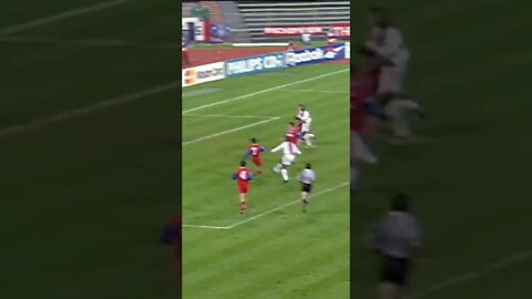 Dancing feet and an epic finish from George Weah! 😎 #shorts #clips #shortsfeed #football