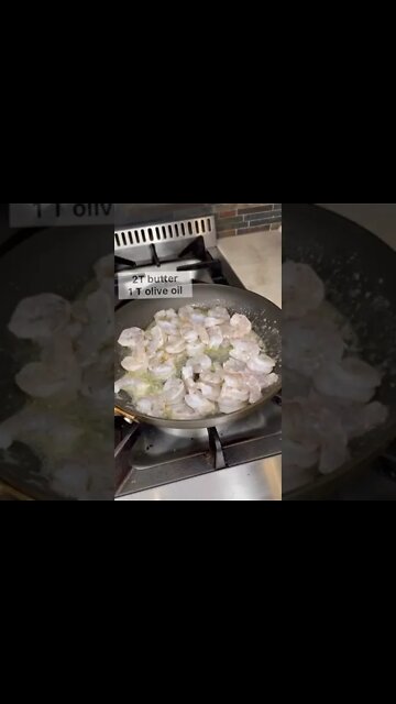 Fast shrimp dinner | FREE Keto Recipe (Link In Description) #Shorts