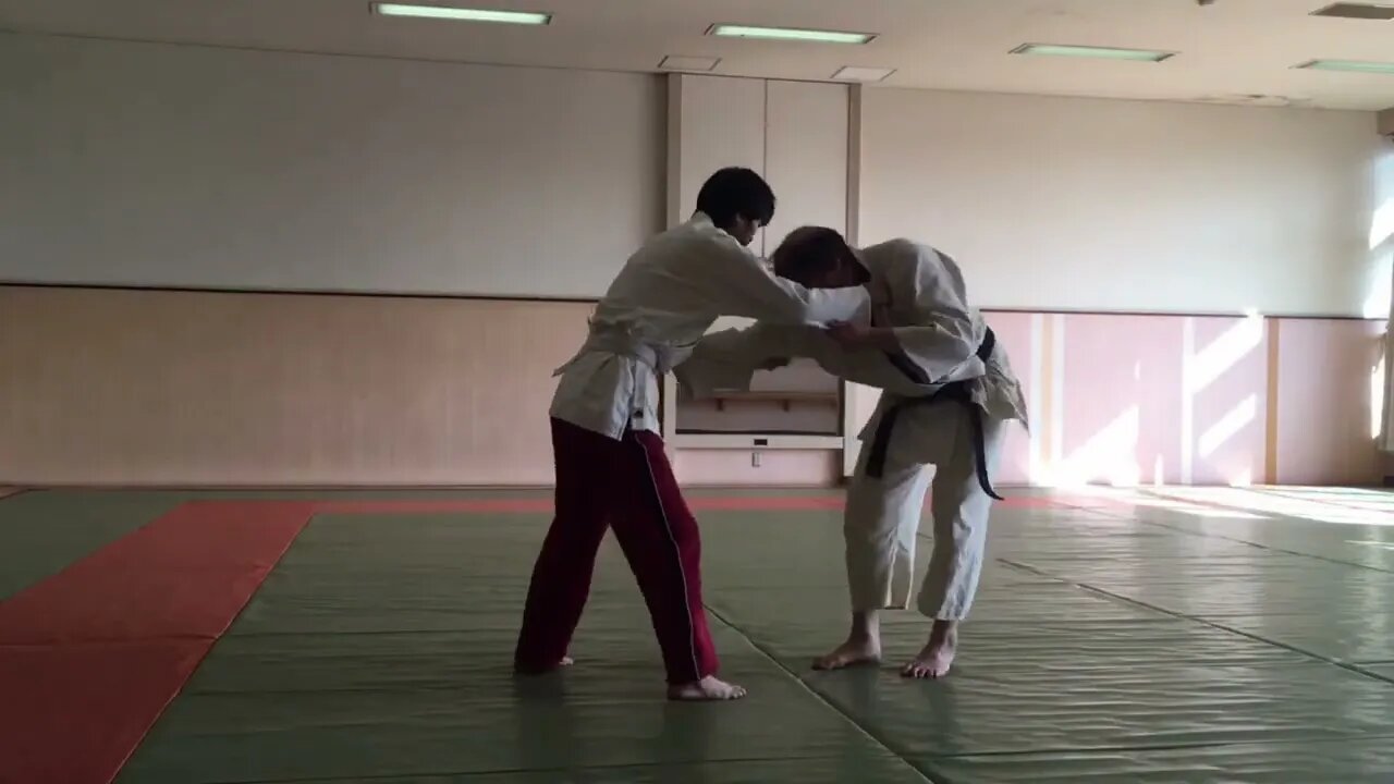 2022 02 20 Shinto Rikugo Ryu Tawara Gaeshi Henka 神道六合流 俵返変化